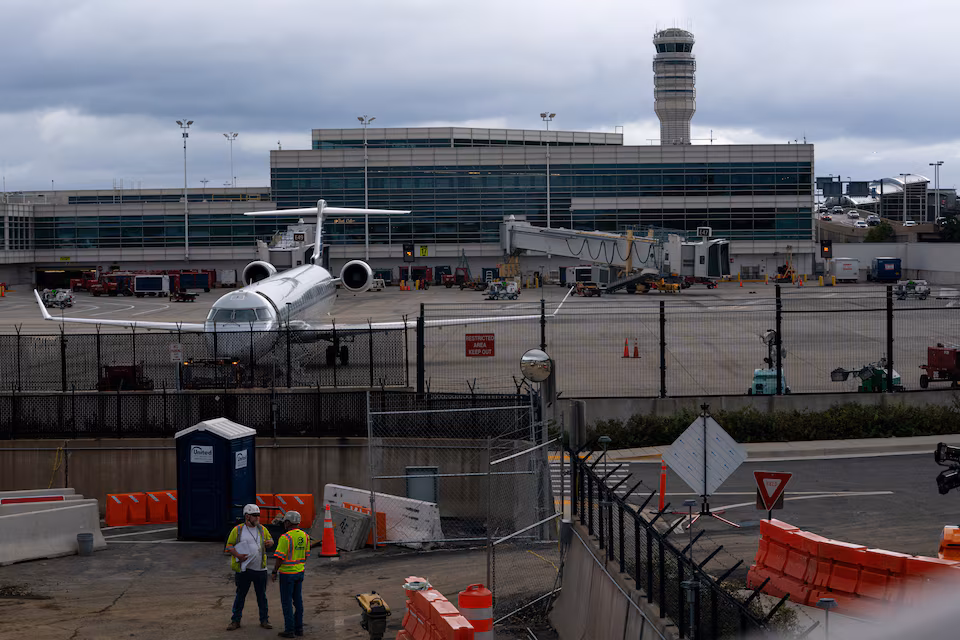 Air Traffic Controller Shortage Amid U.S. Government Shutdown