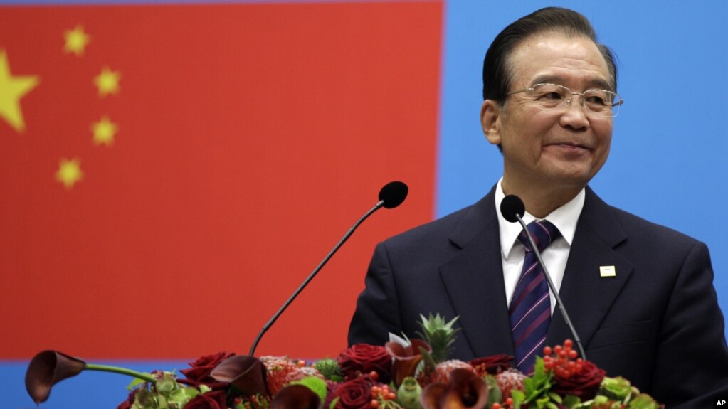 Chinese Premier Wen Jiabao speaks during an EU-China summit in Brussels on Sept. 20, 2012. 